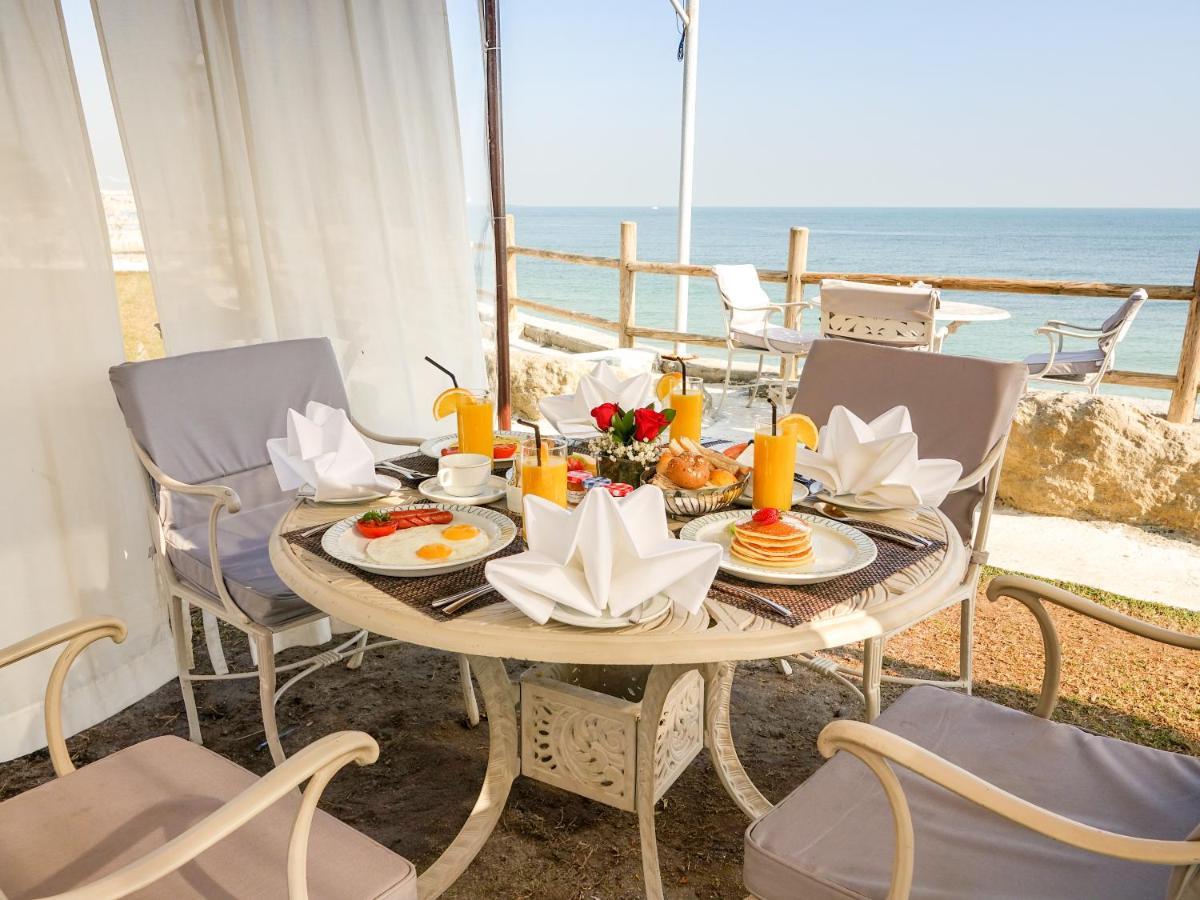 כוויית Al Kout Beach Hotel מראה חיצוני תמונה